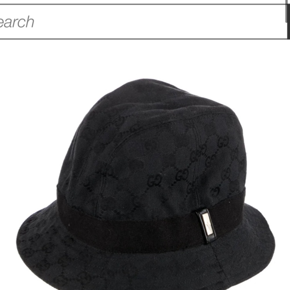 Gucci bucket hat